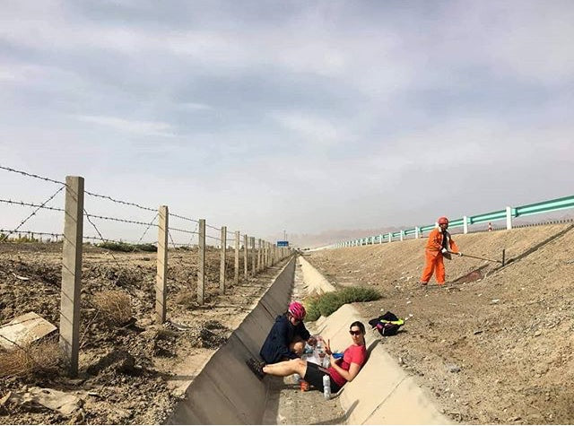 A day in the life of Kathryn Phillips - Cycling from one side of China to the other... For CHARITY